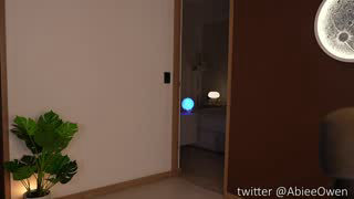 abie_owen about 2 minutes into her 13 Oct show