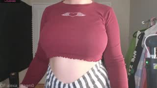 alexa_dream about 2 minutes into her 12 Oct show