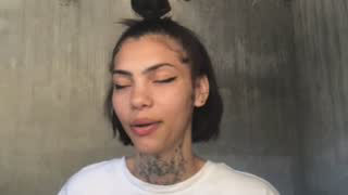 Allegedly_Yours about 4 minutes into her 24 Oct show