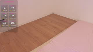 amazongirls about 17 minutes into her 13 Oct show