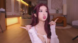 angel_exist about 18 minutes into her 22 Oct show