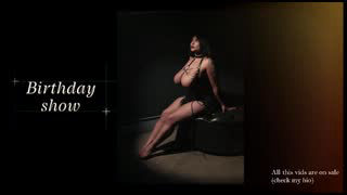 ashley_bruche about 2 minutes into her 24 Oct show