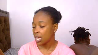ashrine_ about 3 minutes into her 27 Oct show