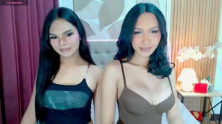 asian_mooreen about 27 minutes into her 23 Oct show