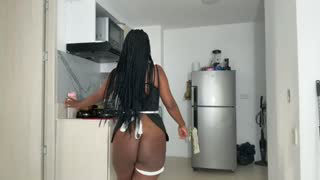 assblackhott about 59 minutes into her 22 Oct show