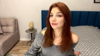 bebravee about 17 minutes into her 7 Oct show