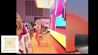 bianca_transpinay about 1 minute into her 23 Oct show