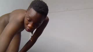 black_melenin about 2 minutes into her 24 Oct show