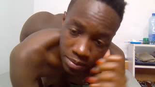 black_melenin about 13 minutes into her 24 Oct show