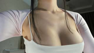 bolo_yang about 19 minutes into her 23 Oct show