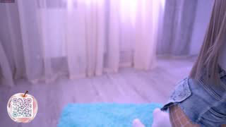 boobybliss about 2 minutes into her 22 Oct show
