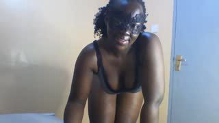 BummyVee02 about 1 minute into her 22 Oct show