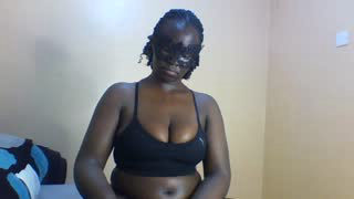 BummyVee02 about 1 minute into her 23 Oct show