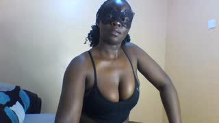 BummyVee02 about 6 minutes into her 23 Oct show