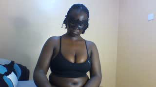 BummyVee02 about 3 minutes into her 23 Oct show