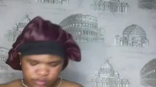 ButterBootie about 2 minutes into her 23 Oct show