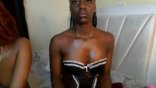 chocolate_muse123 about 165 minutes into her 27 Oct show