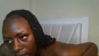 chocolate_muse123 about 14 minutes into her 29 Oct show
