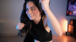 doubedeesarai about 3 minutes into her 23 Oct show