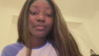 ebonysweetyy about 8 minutes into their 23 Oct show