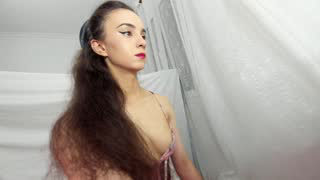 ehotlovea about 17 minutes into her 6 Oct show