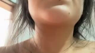 Emily_Gomezz about 17 minutes into her 23 Oct show