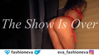 eva_fashionista about 6 minutes into her 11 Oct show
