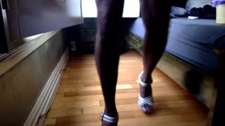 feetlover123456436457 about 62 minutes into his 24 Oct show