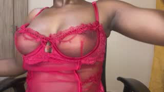 freaky_squirter about 44 minutes into her 24 Oct show