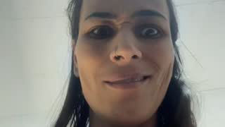 girl_docinho about 2 minutes into their 22 Oct show