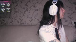 girlswannasex about 3 minutes into her 13 Oct show