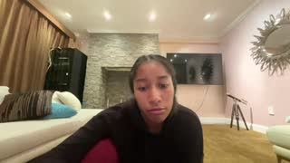 gyalxoxo about 3 minutes into her 22 Oct show