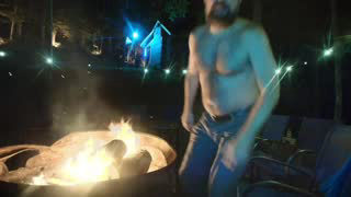 hardworkertn about 3 minutes into his 16 Oct show