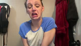 hi_cut_cutie about 3 minutes into her 16 Oct show