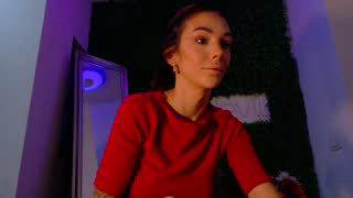 hotfallingdevil about 5 minutes into her 13 Oct show
