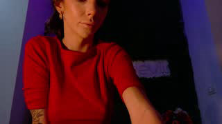 hotfallingdevil about 8 minutes into her 13 Oct show
