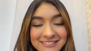 jenn_fit about 5 minutes into their 24 Oct show