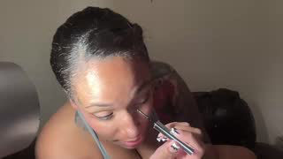 jenni_cash about 2 minutes into her 21 Oct show