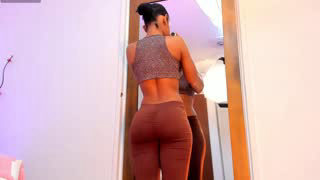 kamila_arias about 3 minutes into her 21 Oct show