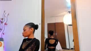 kamila_arias about 25 minutes into her 26 Oct show