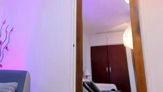 kamila_arias about 127 minutes into her 27 Oct show