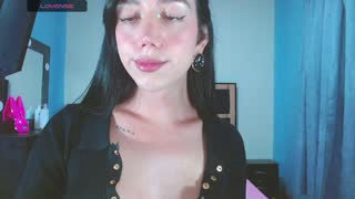 karla_zambrano about 14 minutes into her 14 Oct show