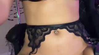 Kiki_hammyy about 11 minutes into her 27 Oct show