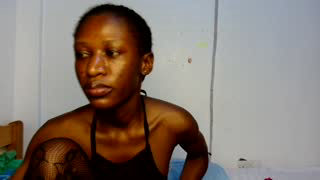kimberly_chloe about 8 minutes into her 23 Oct show