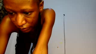 kimberly_chloe about 5 minutes into her 29 Oct show