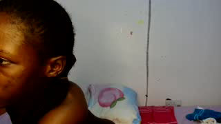 kimberly_chloe about 24 minutes into her 29 Oct show