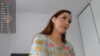 kimmie_ about 11 minutes into her 9 Oct show