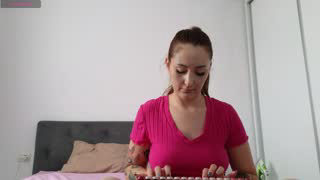 kimmie_ about 5 minutes into her 11 Oct show