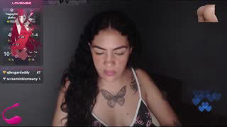laila_silk about 1 minute into her 24 Oct show