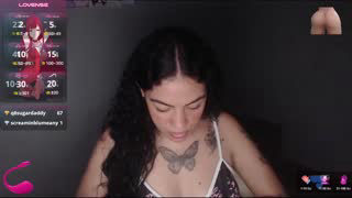 laila_silk about 3 minutes into her 24 Oct show